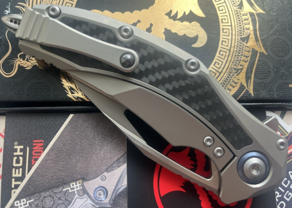 Ніж складний Microtech Matrix Carbon Fiber Titanium Hand Rubbed Satin M390 Харків - фото 4