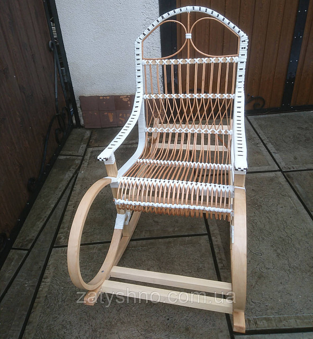 Крісло гойдалка біла з плетеної лози Київ - фото 3
