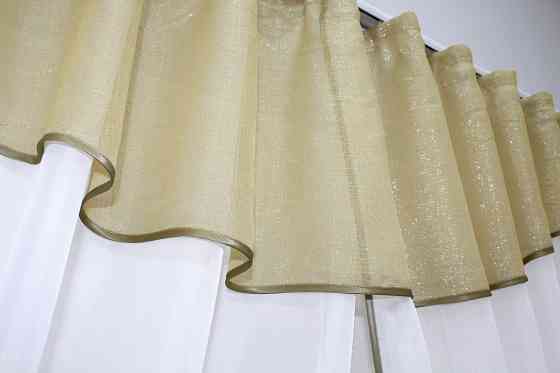 Кухонный комплект VR-Textil № 084к шторки с ламбрекеном золотистый с белым 270х170 см (52-0221) Киев
