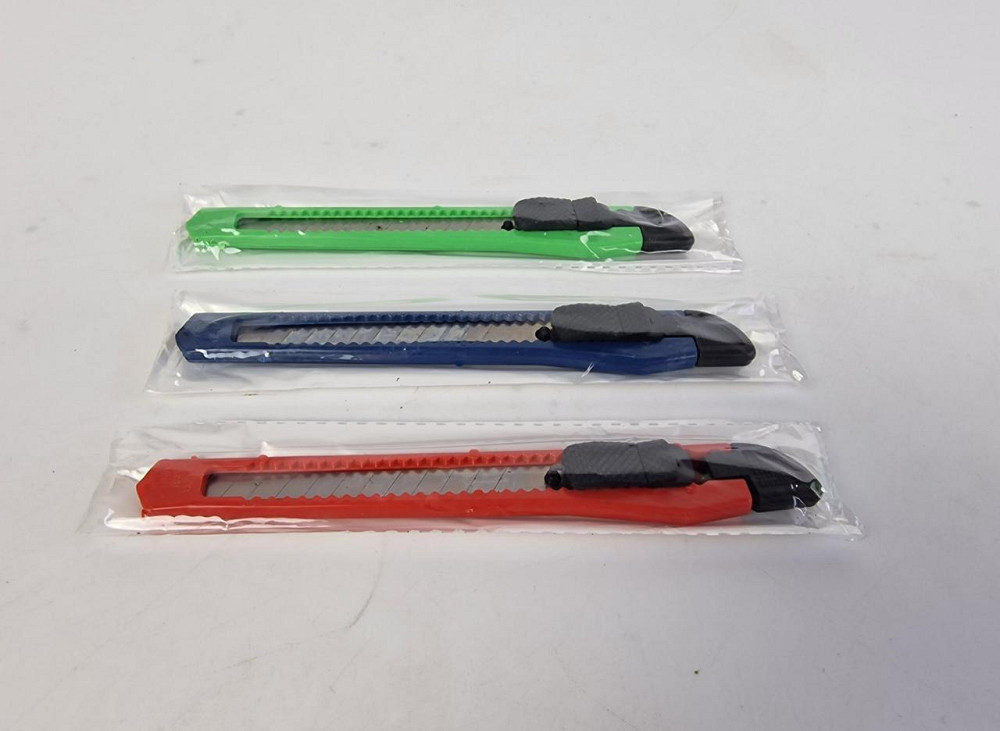 Ніж канцелярський Josef (9 мм) 8679 (1 шт.) Харків - фото 1