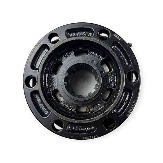 Муфта включення маточини УАЗ із пластмасовою кришкою фланця Мукачево