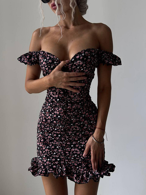Женское легкое романтичное мини платье в цветочный принт софт Черный 2, 42/44 Одесса - изображение 7