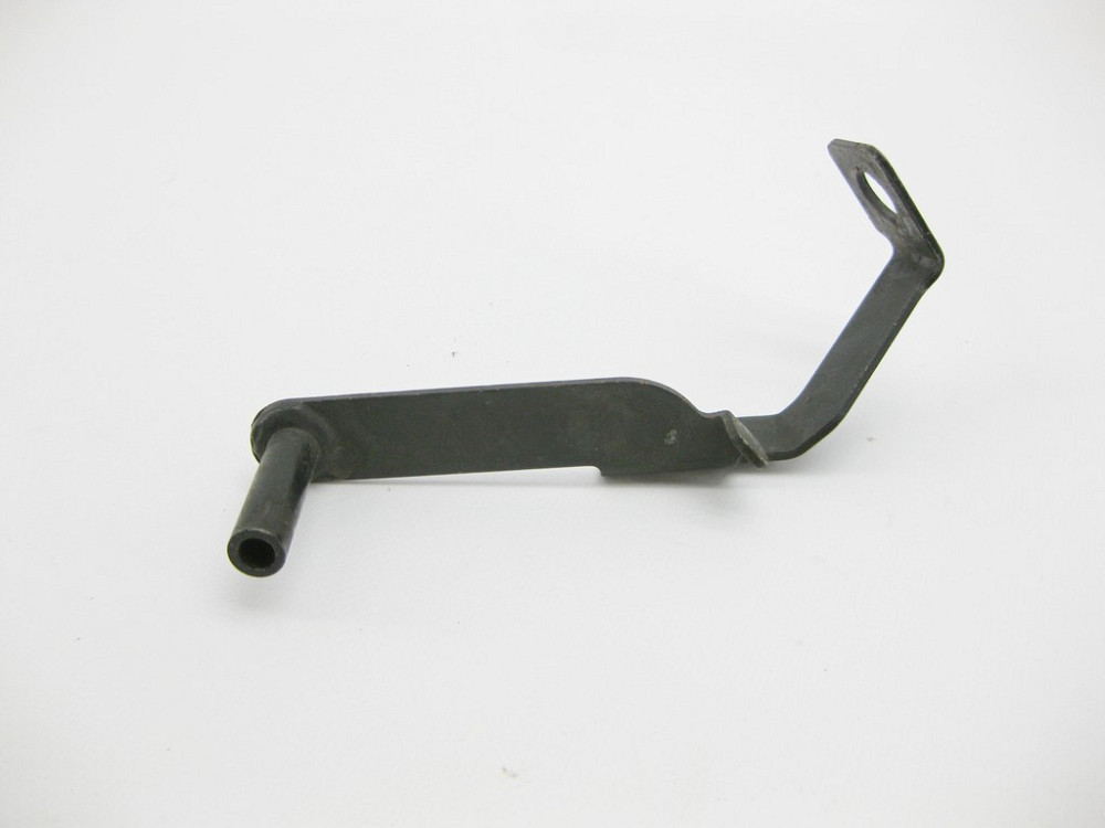 Mercedes-Benz  A2114201586 Тримач гальмівної трубки на передньому лівому супорті E-Class W211 4matic Одесса - изображение 4