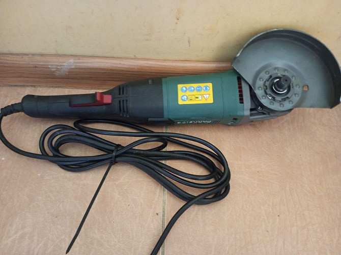 Угловая Шлифмашина (БОЛГАРКА) PARKSIDE PWS 125 G6 (НЕ РАБОЧАЯ) из Германии Полтава - изображение 1