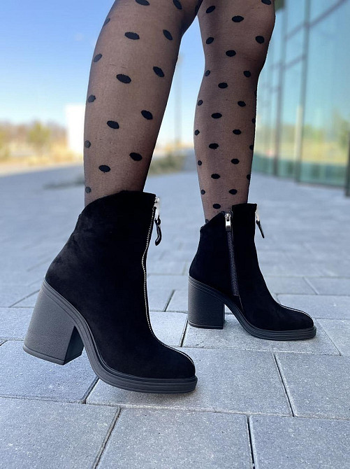 Lexi Жіночі черевики Lexi чорні натуральна замша каблук 9см (3048/1) Коломия - фото 4