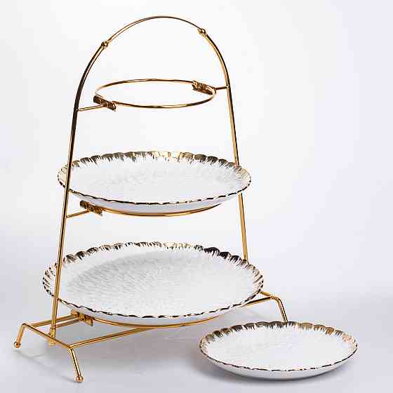 Фруктовниця на 3 яруси фуршетна стійка для закусок 29×25×20 (см) цукерка Білий із золотом YZH-009 Київ