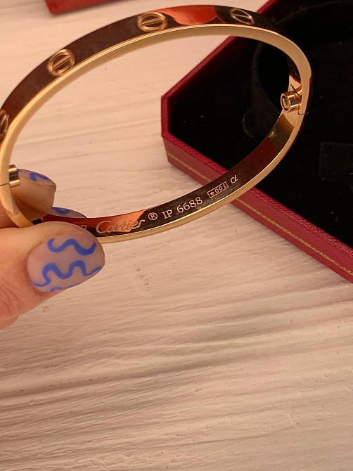 Браслет Cartier, покриття рожевим золотом AU750 / Красива подарункова упаковка - коробочка з оксамитом та пакет Одеса - фото 4