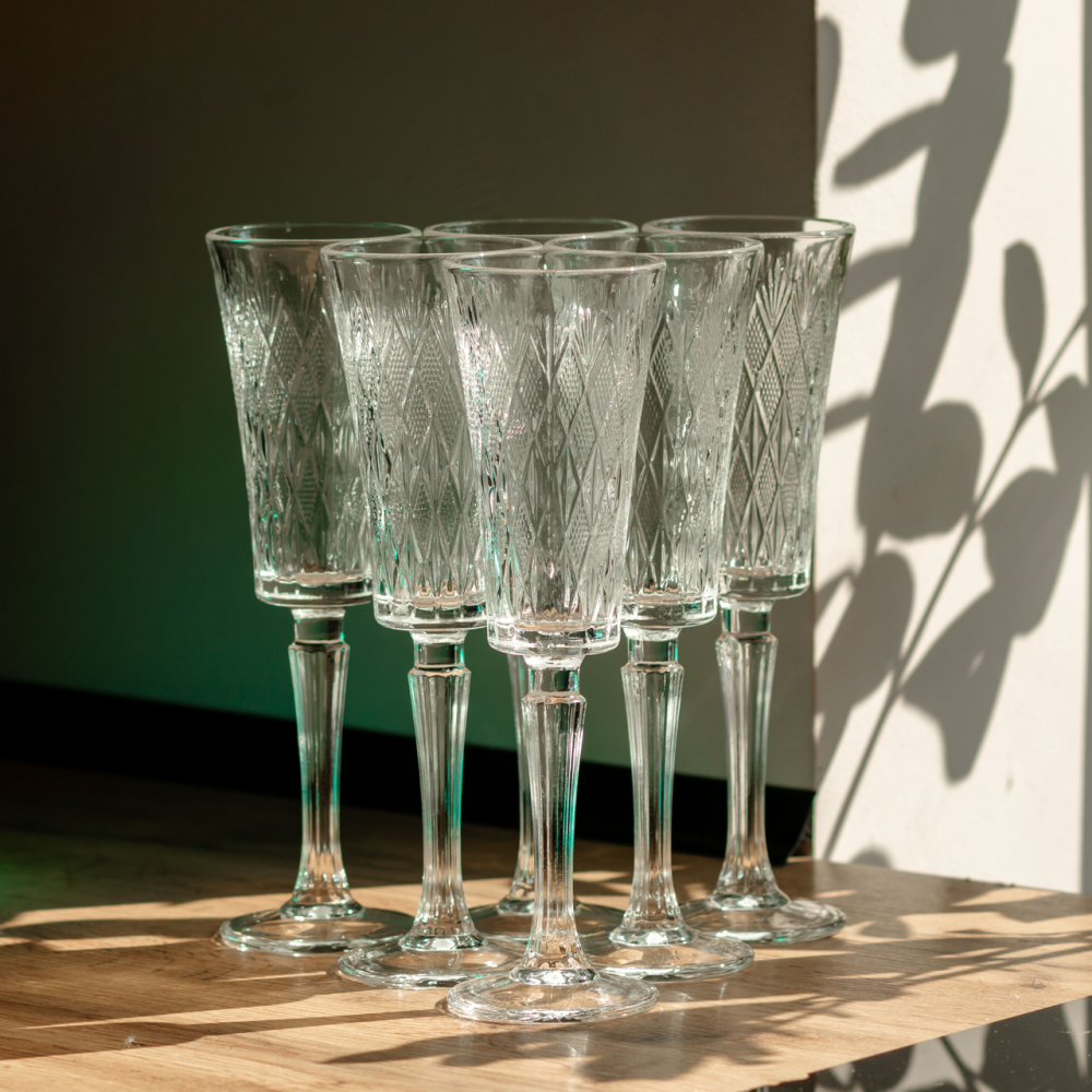 Yiwu Набір келихів для шампанського 6 шт 200 мл скляні на ніжці HP-19-126 Коломия - фото 4