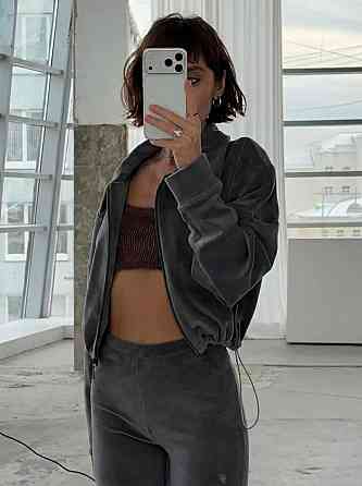 Женский стильный повседневный велюровый костюм Графит, 46/48 Одесса