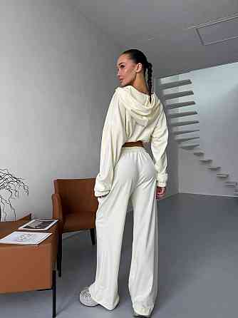 Жіночий велюровий костюм-двійка: худі на блискавці та штани Молочний, 42/44 Одеса