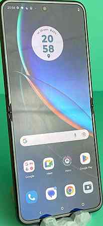 Смартфон: Motorola Razr 40 Ultra 8/256Gb, Black. Київ