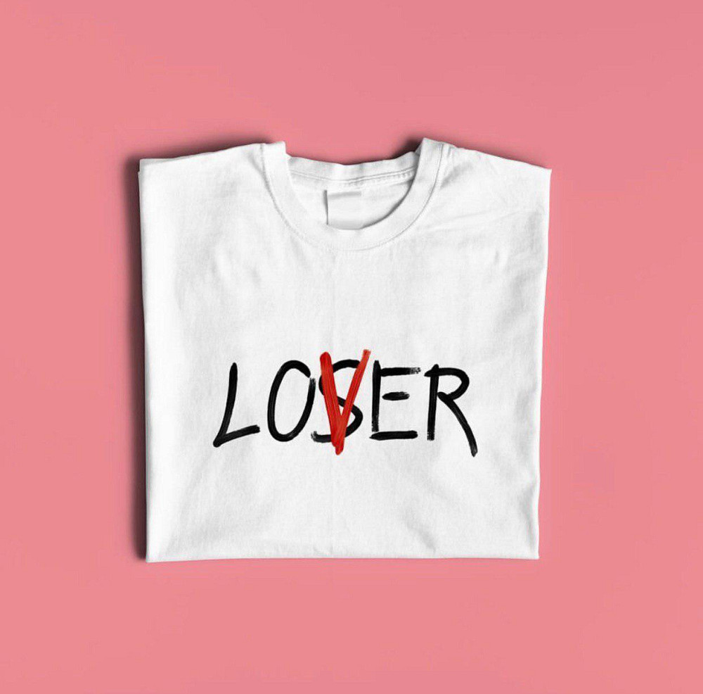 Белая женская футболка с рисунком LOVER Черновцы - изображение 1