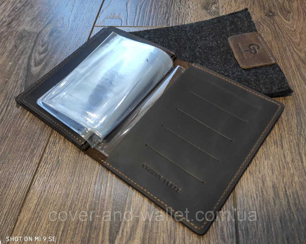 Вінтажна шкіряна обкладинка для документів і паспорта Grande Pelle Київ - фото 5