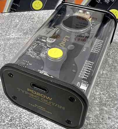 Повербанк 16000 мАч прозрачный. Киев