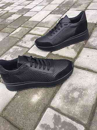 EMELI Кросівки жіночі EMELI 915/2 ST чорні (весна-осінь, шкіра натуральна) (2686) лише 39р. Коломыя