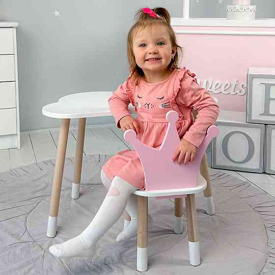 Деревянный столик и стульчик для ребенка уютный набор для дома и детсада Стол белый тучка и стул корона розовы Киев