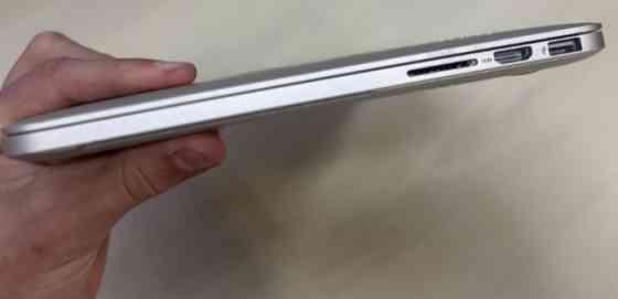 Ноутбук MacBook Pro 2015 , 8/128Gb. Київ