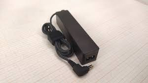 Блок живлення Fujitsu 19 V 3.42 A (штекера: 3.4х1.3) Луцьк - фото 1