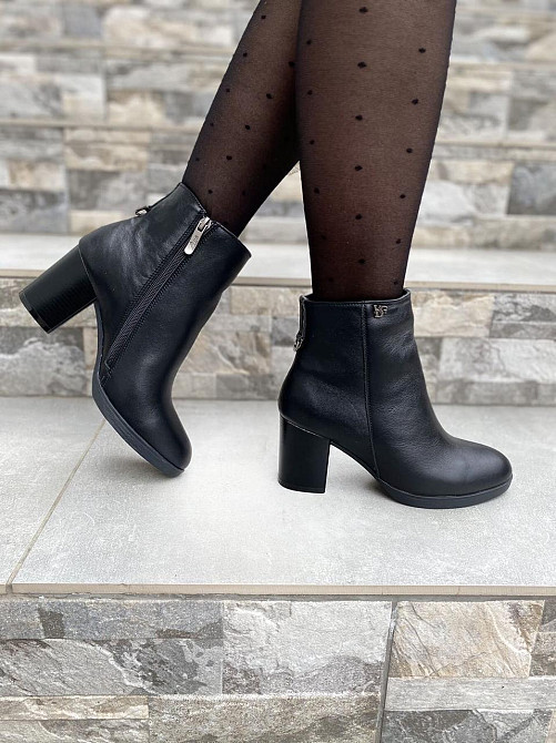 Жіночі черевики YDG-bellini чорні натуральна шкіра висота каблука 7см розмір 36 (2023) Коломия - фото 8
