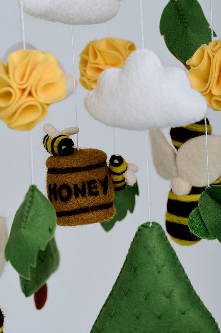 Дитячий музичний мобіль на ліжечко для немовлят WooolyWool «Бджілки» з 35 мелодіями Київ - фото 4