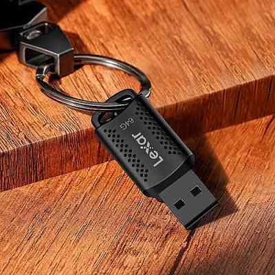 USB флеш накопитель Lexar 64GB JumpDrive V400 Black USB 3.0 (LJDV400064G-BNBNG) Винница