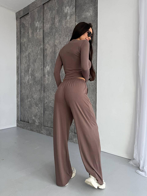 Жіночий стильний базовий костюм із м'якої еластичної тканини. Моко, 46/48 Одеса - фото 3