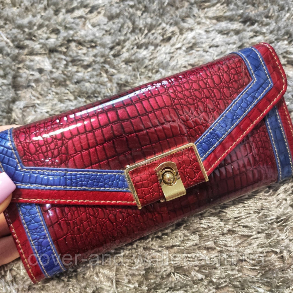 Красивий глянсовий жіночий гаманець із натуральної шкіри бордового кольору Beth Cat Київ - фото 1