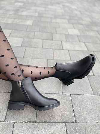 Masis Черевики жіночі MASIS чорні натуральна шкіра весна-осінь висота 10 см (Ч798) Коломия