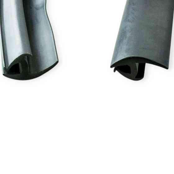 Уплотнитель стекла ГАЗ 3302 верхний (1570 мм) лобового Мукачево