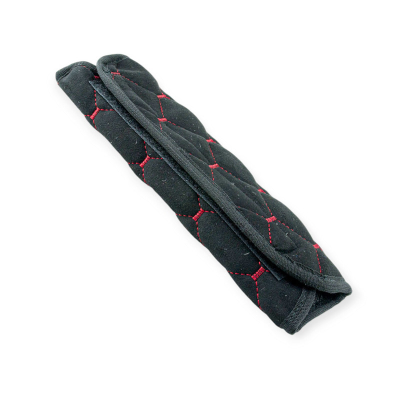 Чехол ремня безопасности m велюр черный, красный ромб Мукачево - изображение 1