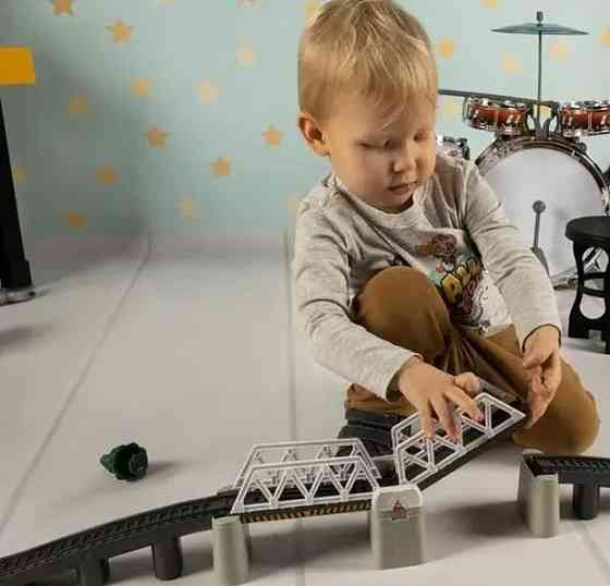 Залізниця зі світлом довжина дороги 914см/47 деталей дороги/19 аксесуа. Харьков