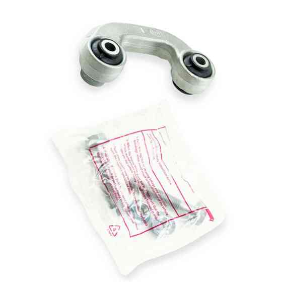 Стійка Ауді A6 C5, Фольцваген Пасат B5 переднього права R , болти стабілізатора Мукачево