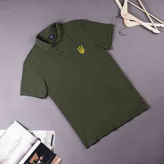 Мужская футболка поло хаки Pobedov Loft - Герб наклейка жовта Киев