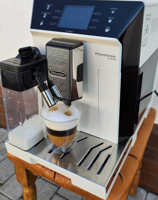 Кофемашина Delonghi ECAM 556.55 PrimaDonna Class Bluetooth. Киев - изображение 1