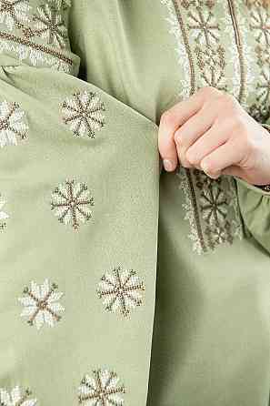 Вишиванка жіноча з довгим рукавом лляна, оливкова топ Київ