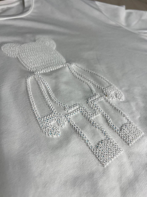 Футболка жіноча A-N 2396 оверсайз з ведмедиком та блискітками, білий, one size Київ - фото 4