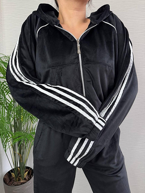 Женский стильный велюровый-плюшевый костюм двойка Черный, 46/48 Одесса - изображение 5