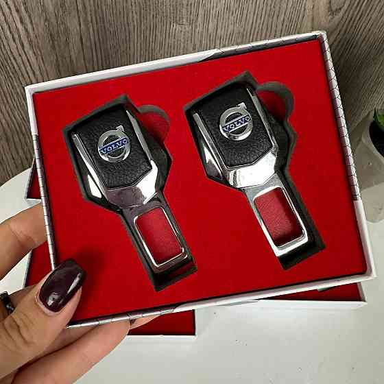 Заглушки для ременів безпеки на подарунок у коробочці Toyota, BMW, Lexus, Mazda, Nissan, Subaru, Chevrolet Volvo ( 21661 ) Харків