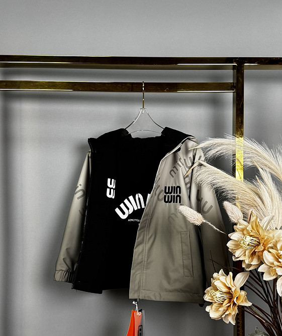 Демисезонная двусторонняя куртка для мальчиков на 7,8,9,10 лет Николаев - изображение 2