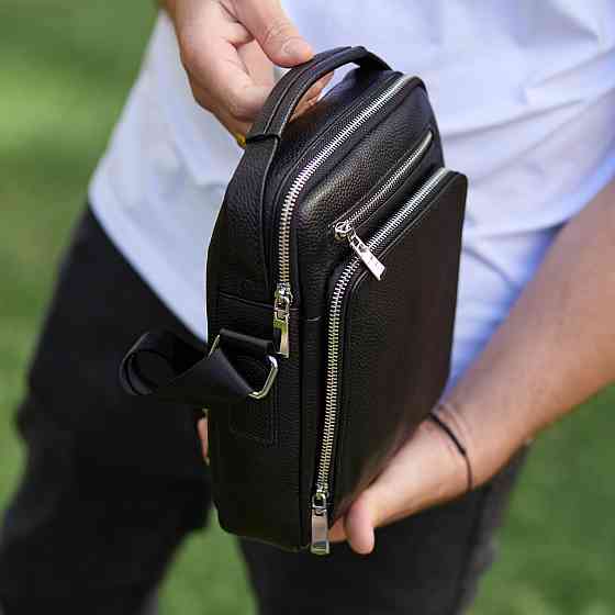 Сумка месенджер чоловіча шкіряна через плече чорна Tiding Bag Київ