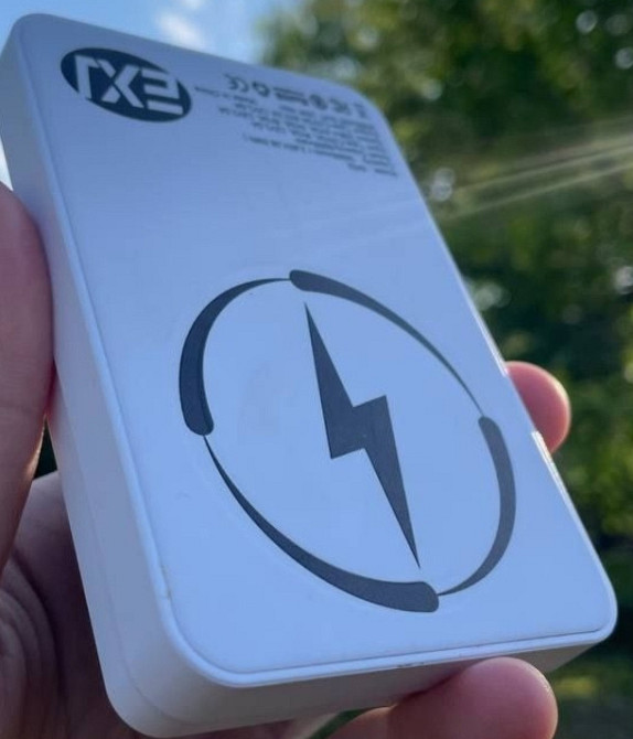 Магнітний безпровідний Павербанк 10 000 mAh — заряджай все! Київ - фото 2