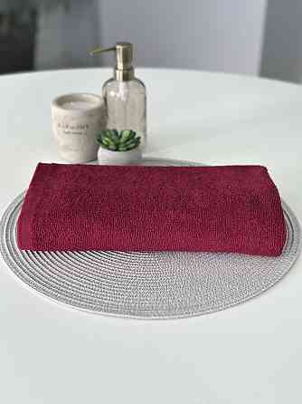 Рушник однотонний Ideal Textile 50х90 см 400 г/м2 бордовий (56860921) Чернівці