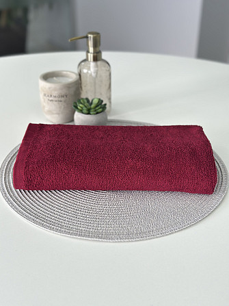 Полотенце однотонное Ideal Textile 50х90 см 400 г/м2 (56860914) Бордовий Черновцы - изображение 5