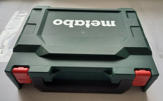 Потужний акумуляторний дриль-шуруповерт Metabo PowerMaxx BS Basic LC 12 : 34 Нм, кейс шуруповерт для дому (600984500) Київ