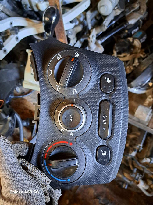 Блок управления климат-контролем Hyundai Solaris 1 Киев - изображение 1