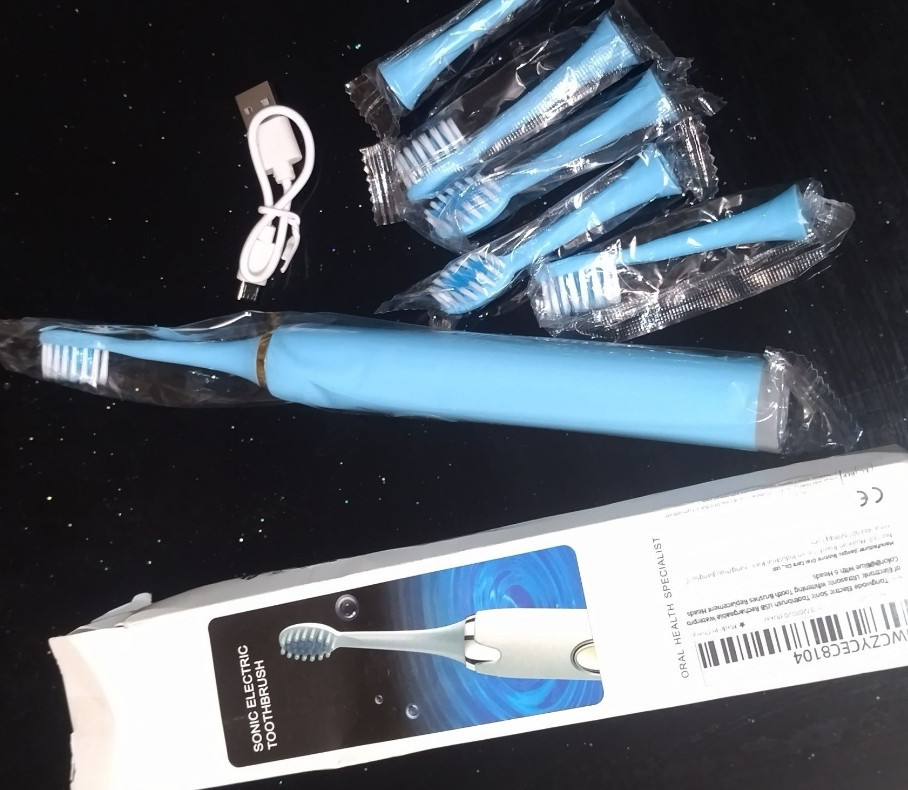 Электрическая зубная щётка + 6 насадок . Харьков - изображение 1