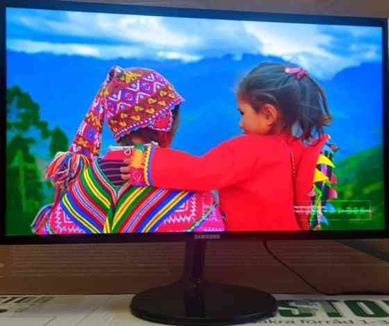 Монітор 24" Samsung S24F350F/PLS, IPS, Full HD. Київ