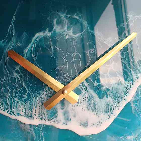 Годинник настінний 50 см з епоксидної смоли ручної роботи Дніпро