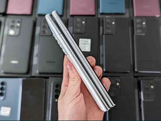 Смартфон Samsung Galaxy S22 Ultra 12/256Gb Phantom White /Black/Green Київ