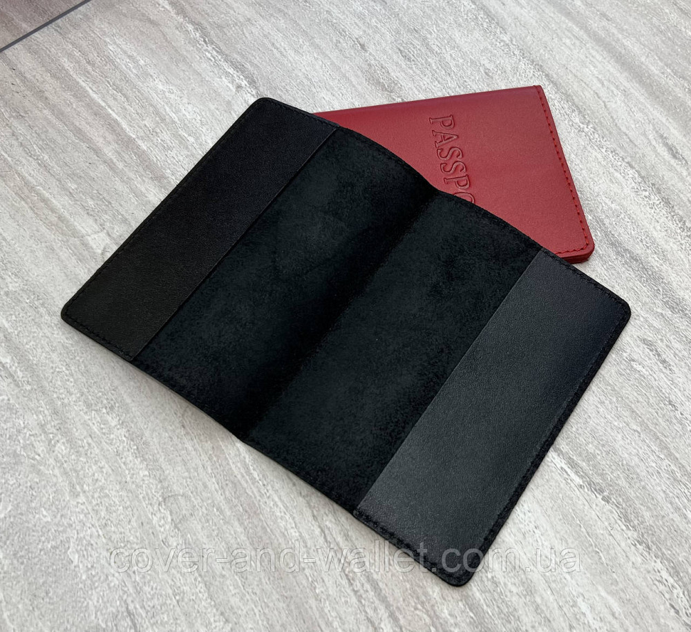 Стильная кожаная обложка на паспорт черного цвета ST Leather Киев - изображение 2